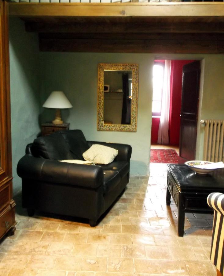 Homestay Maison D'almes *