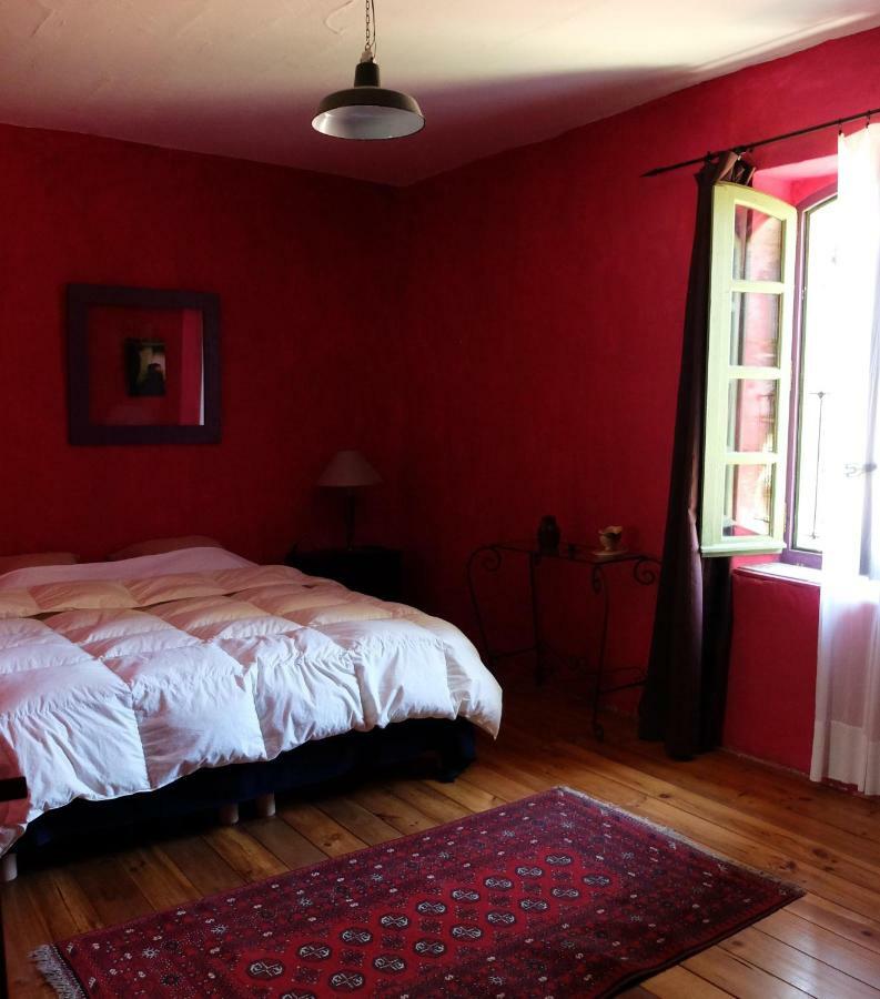 Maison D'almes Homestay *